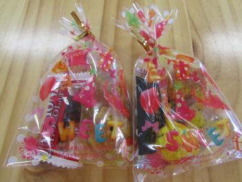 プレゼント プレゼント