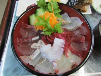 海鮮丼 海鮮丼